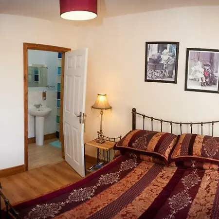 The Old Parochial House Bed & Breakfast *
